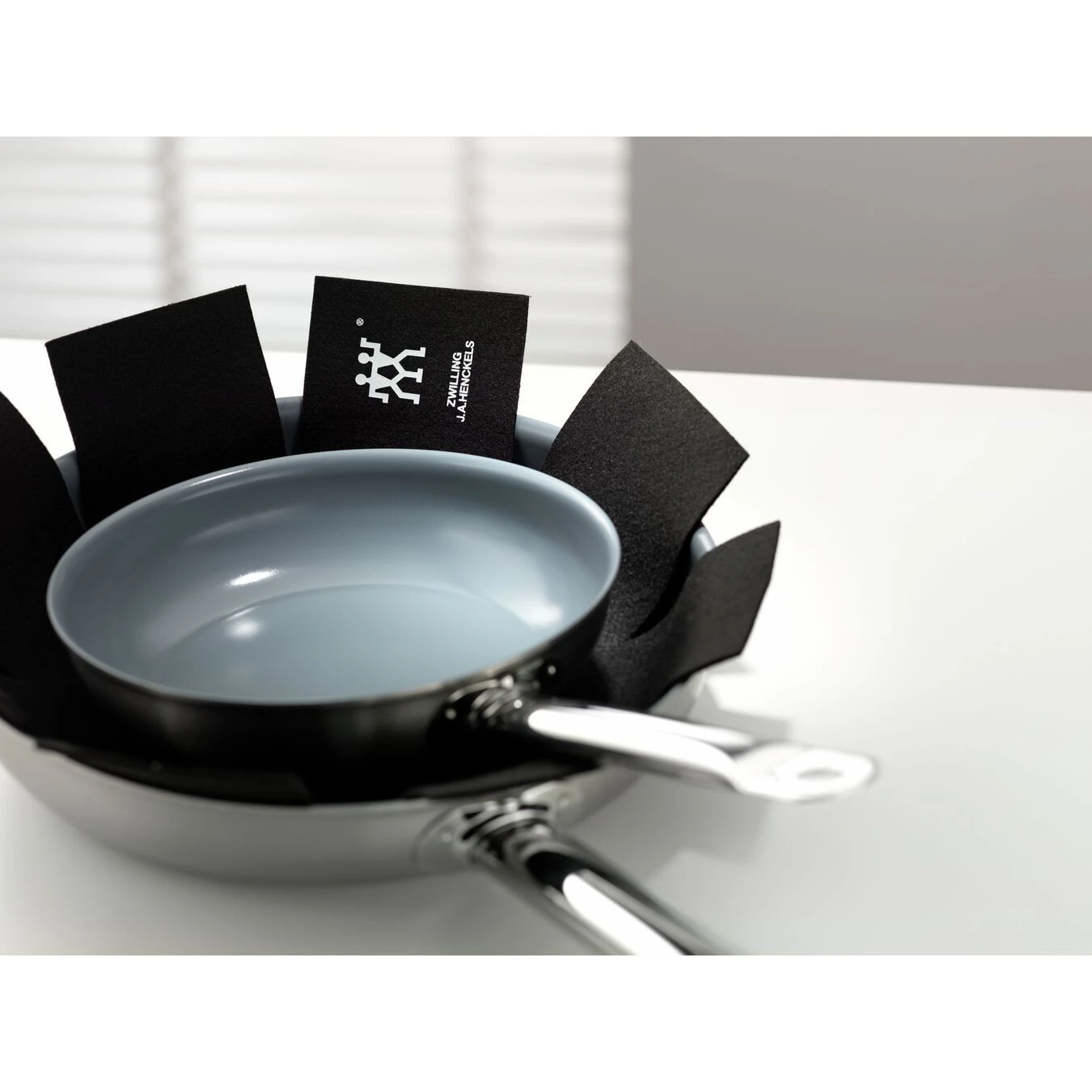 Zwilling Pfannenschutz, Filz – Bild 2