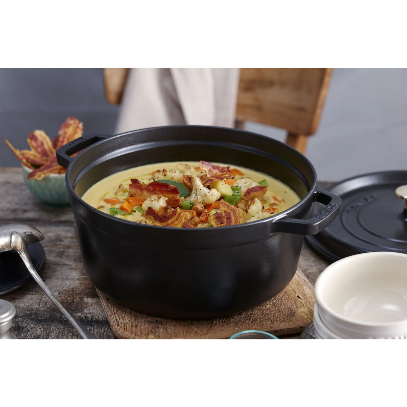 Staub Cocotte 28 Cm, Rund, Schwarz, Gusseisen – Bild 6